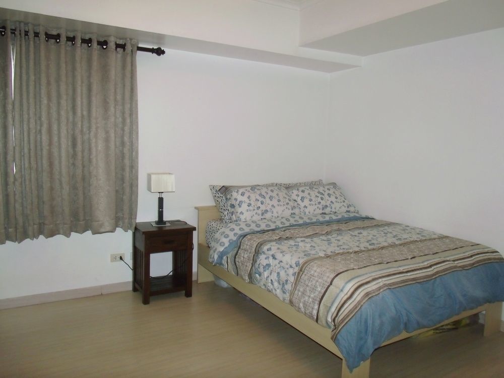 South Of Market Private Residences Taguig Exterior foto