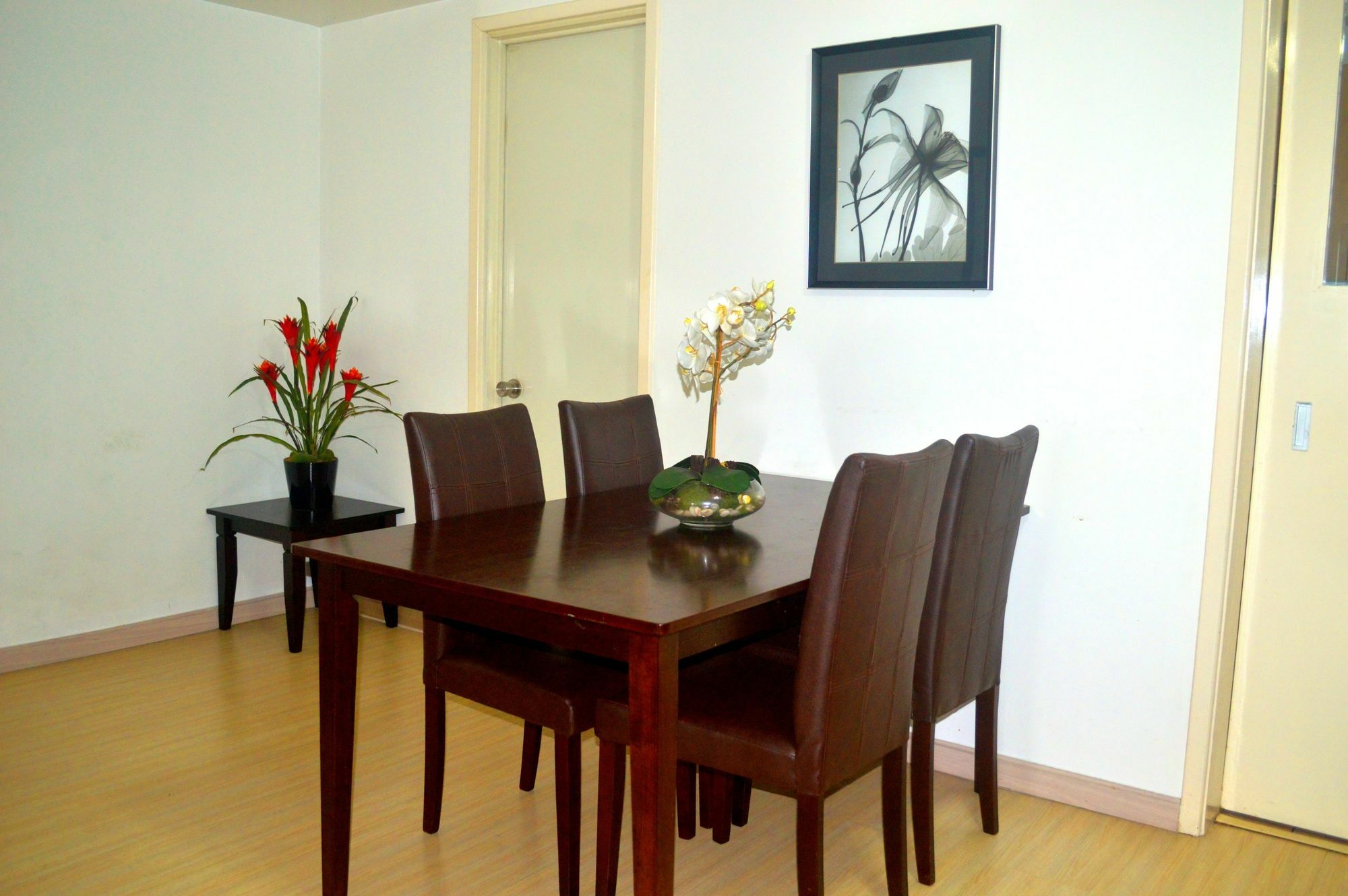 South Of Market Private Residences Taguig Exterior foto