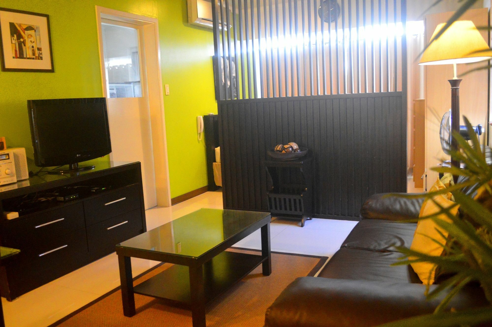 South Of Market Private Residences Taguig Exterior foto